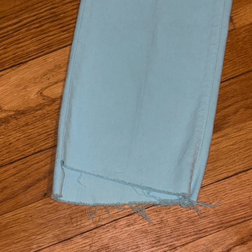 MOTHER The Insider Crop Step Fray in Sky Blue - Picture 5 of 13
